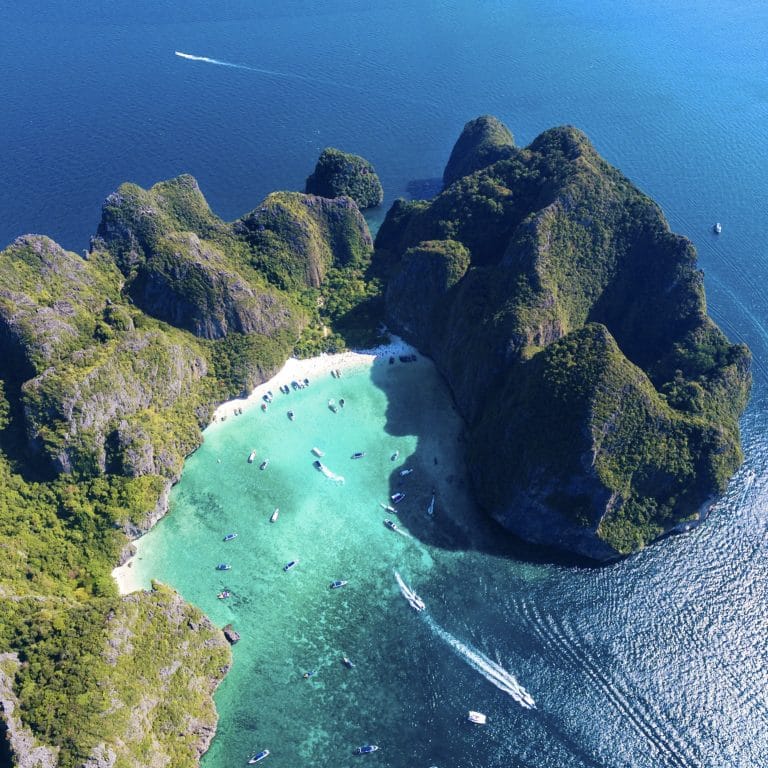 Phuket: Phi Phi Islands Semi-Yacht Tour – Maya Bay, Pileh Lagoon & Snorkeling Adventure — photo 4 of 36