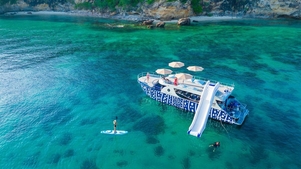Phuket: PhiPhi Island - Pileh Lagoon - Maya Bay - Maiton Island - Sunset (Whale Shark Fleet) — photo 24 of 28