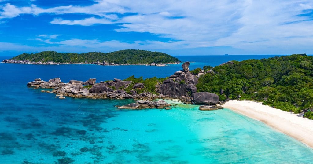 Phuket: Similan Islands Tour – Snorkeling, White Sand Beaches & Sail Rock Views — photo 8 of 19