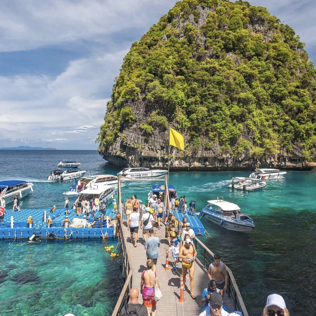 Phuket: Phi Phi Islands Semi-Yacht Tour – Maya Bay, Pileh Lagoon & Snorkeling Adventure — photo 11 of 36