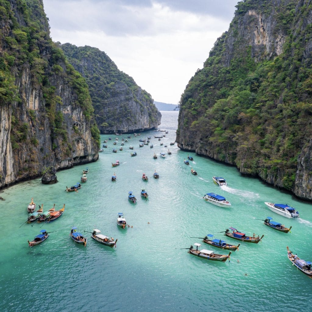 Phuket: Phi Phi Islands Semi-Yacht Tour – Maya Bay, Pileh Lagoon & Snorkeling Adventure — photo 7 of 36