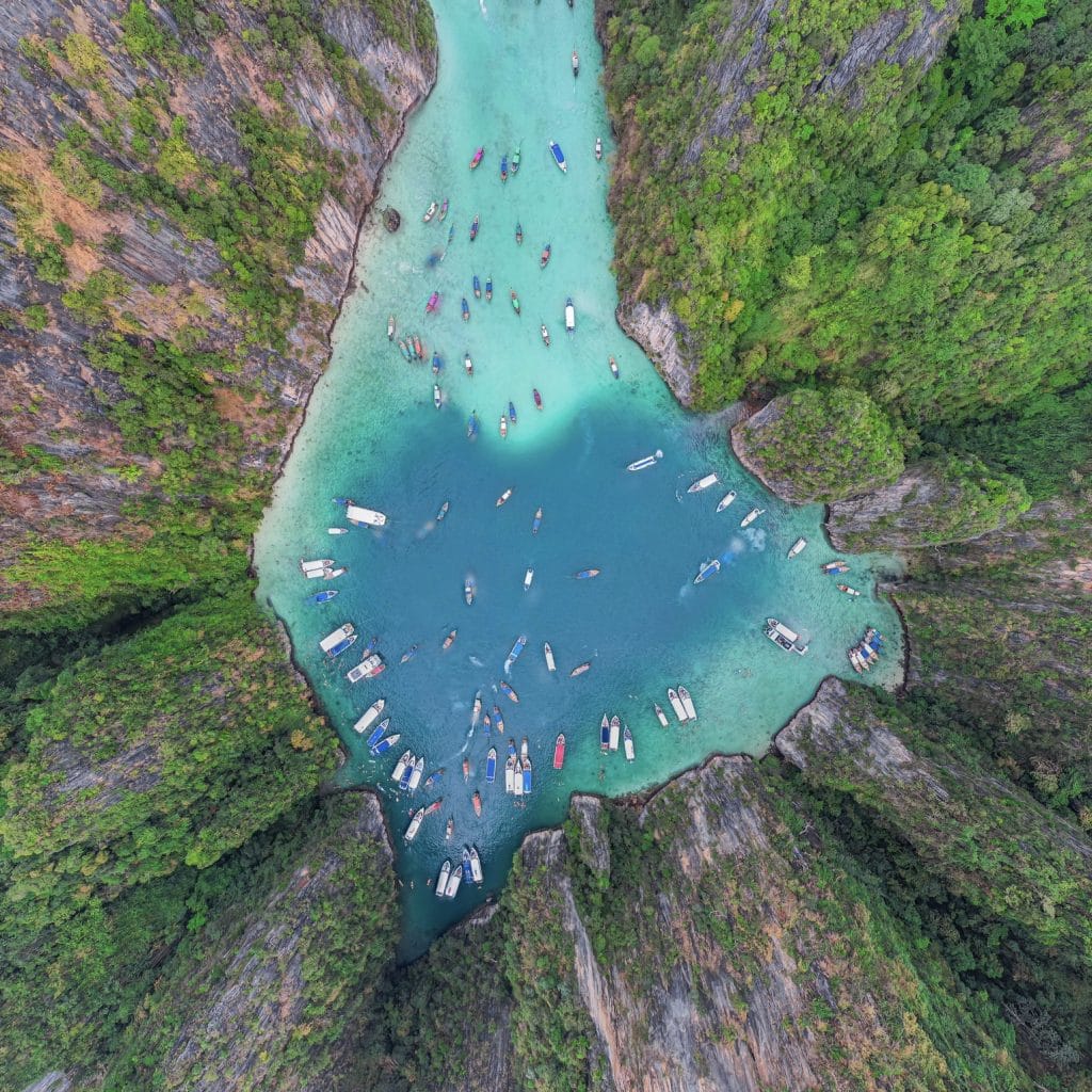 Phuket: Phi Phi Islands Semi-Yacht Tour – Maya Bay, Pileh Lagoon & Snorkeling Adventure — photo 15 of 36