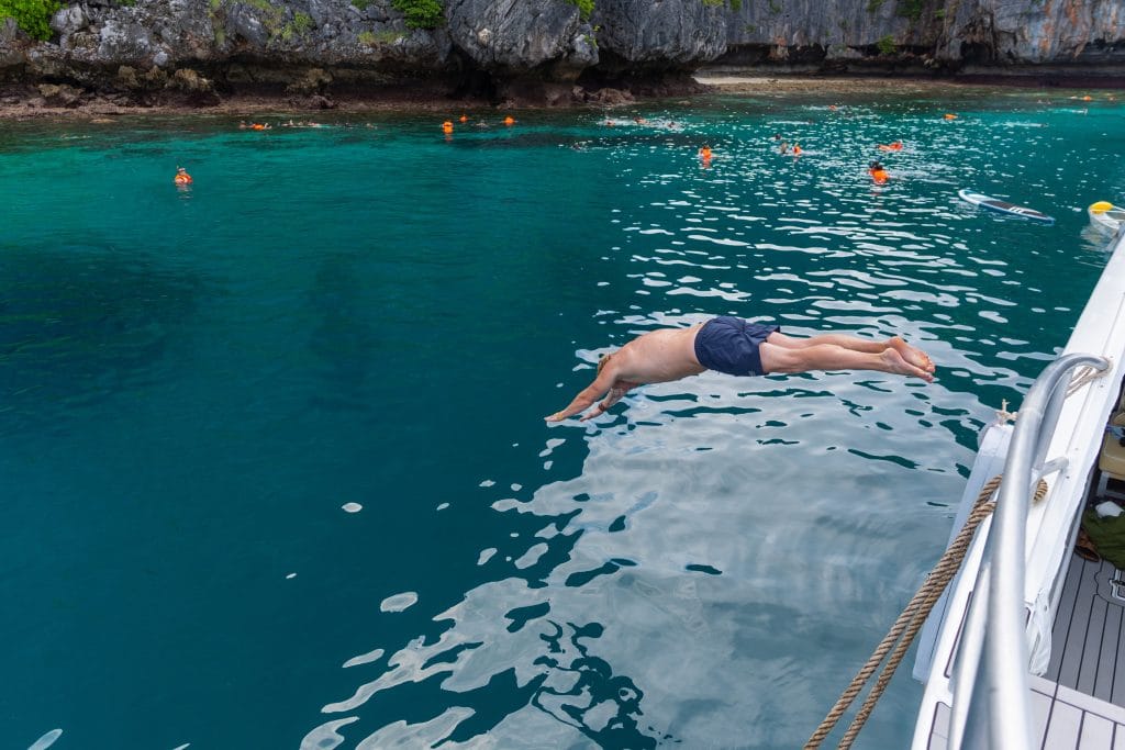 Phuket: Phi Phi Island and Mai Ton Island Day-Trip by Premium Speed Catamaran — photo 32 of 47