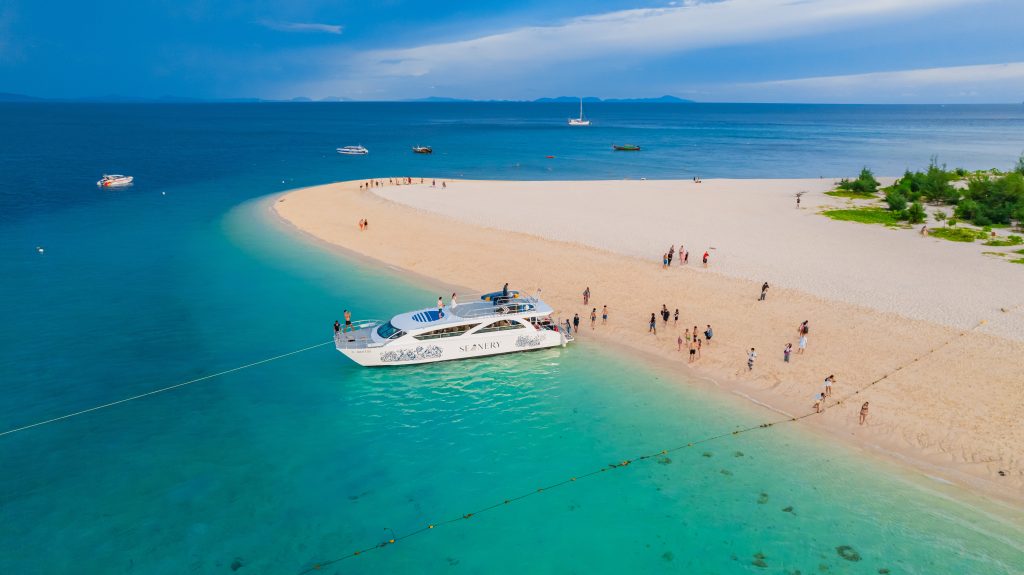 Phuket: Phi Phi Island and Mai Ton Island Day-Trip by Premium Speed Catamaran — photo 8 of 47