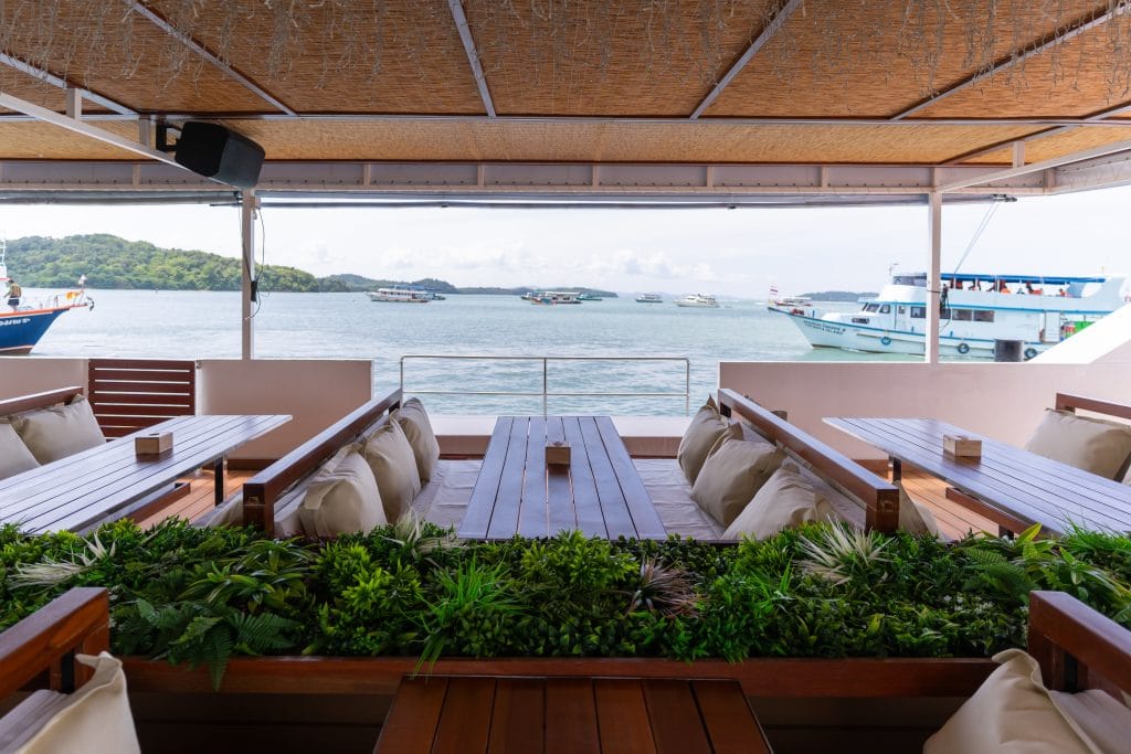 Phuket: Phang Nga Bay Adventure Tour – Explore Hong Island and James Bond Island by Cruise — photo 15 of 39