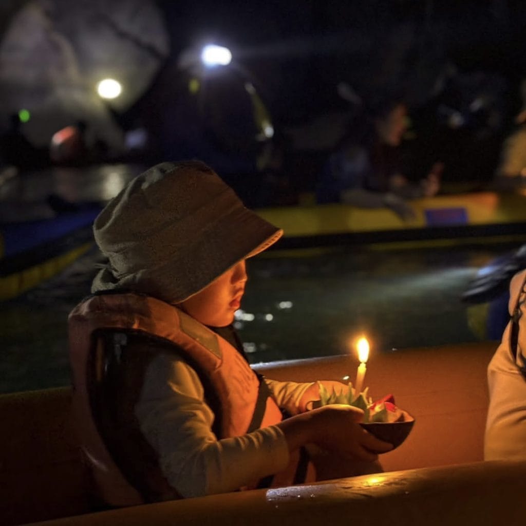 Phuket: Phang Nga Bay Sunset Dinner Cruise with Seafood dinner  & (LOY KRATHONG) Thai Traditional Ritual — photo 11 of 31