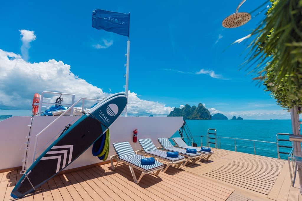 Phuket: Phang Nga Bay Adventure Tour – Explore Hong Island and James Bond Island by Cruise — photo 31 of 39