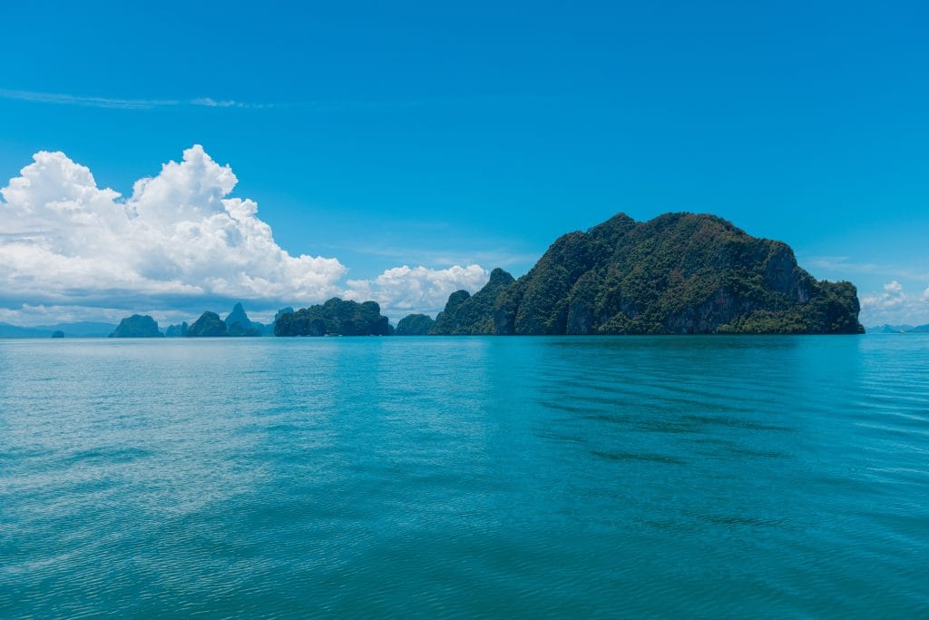 Phuket: Phang Nga Bay Adventure Tour – Explore Hong Island and James Bond Island by Cruise — photo 26 of 39