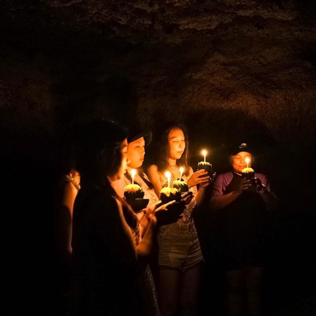 Phuket: Phang Nga Bay Sunset Dinner Cruise with Seafood dinner  & (LOY KRATHONG) Thai Traditional Ritual — photo 26 of 31